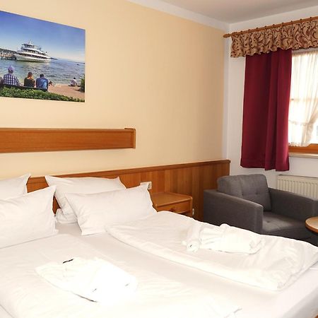 Gasthaus Und Landhotel Wiedmann Eresing ภายนอก รูปภาพ