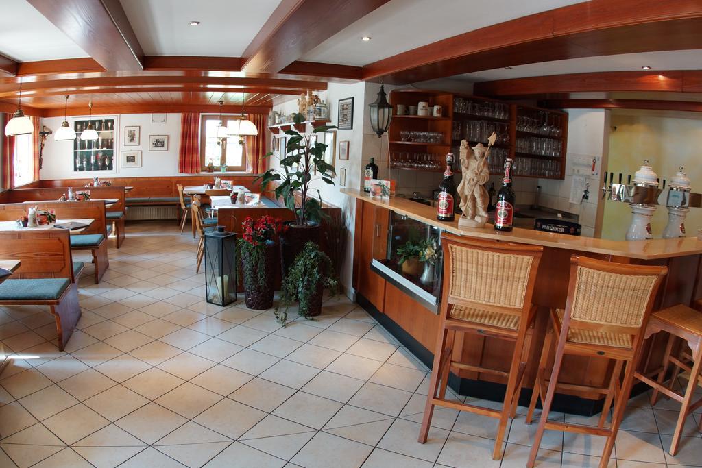 Gasthaus Und Landhotel Wiedmann Eresing ภายนอก รูปภาพ