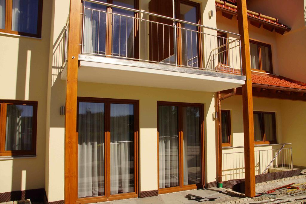 Gasthaus Und Landhotel Wiedmann Eresing ภายนอก รูปภาพ